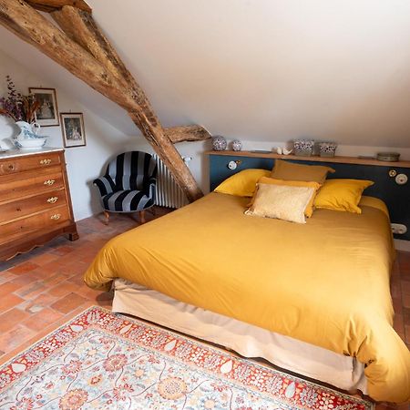Bed and Breakfast La Gironnerie Loche-sur-Indrois Exterior foto