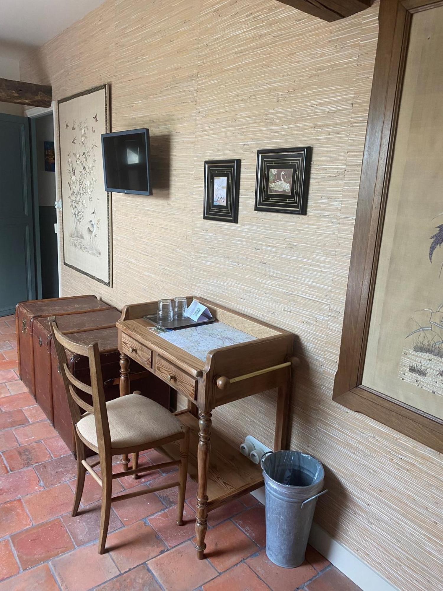 Bed and Breakfast La Gironnerie Loche-sur-Indrois Exterior foto