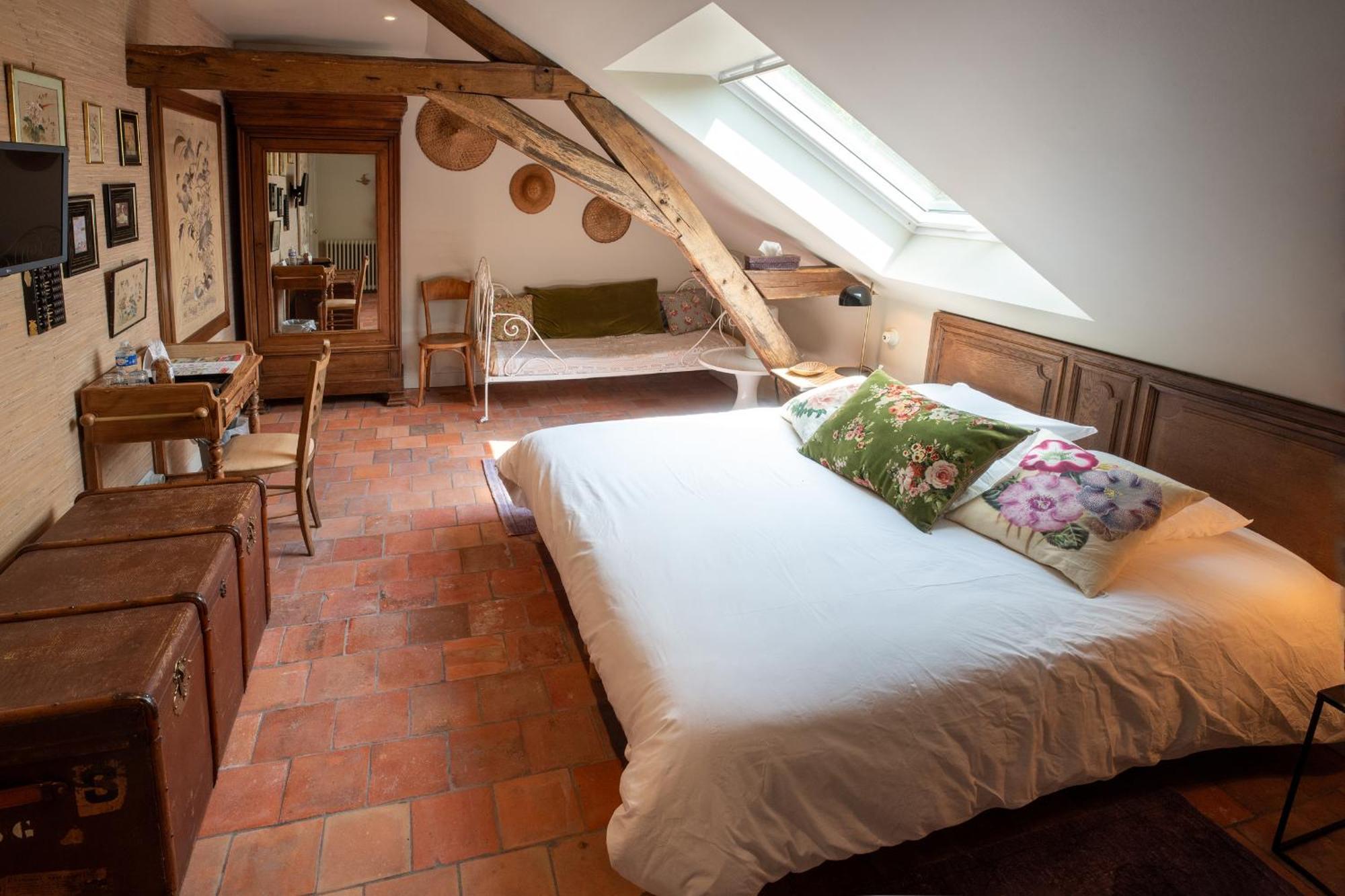 Bed and Breakfast La Gironnerie Loche-sur-Indrois Exterior foto